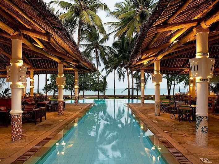 Neptune Village Beach Resort & Spa Galu Екстер'єр фото